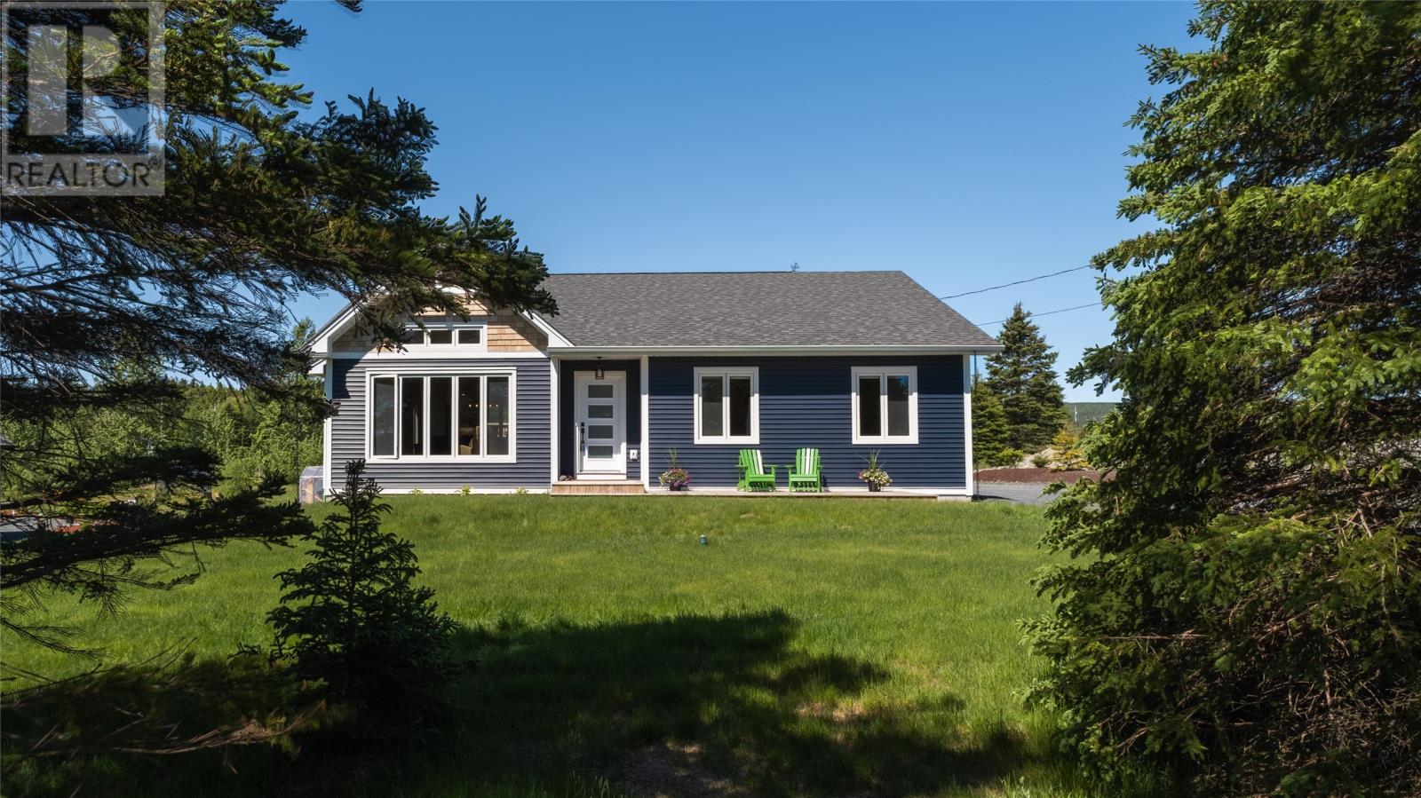 7 Bridle Path Property Photo 2