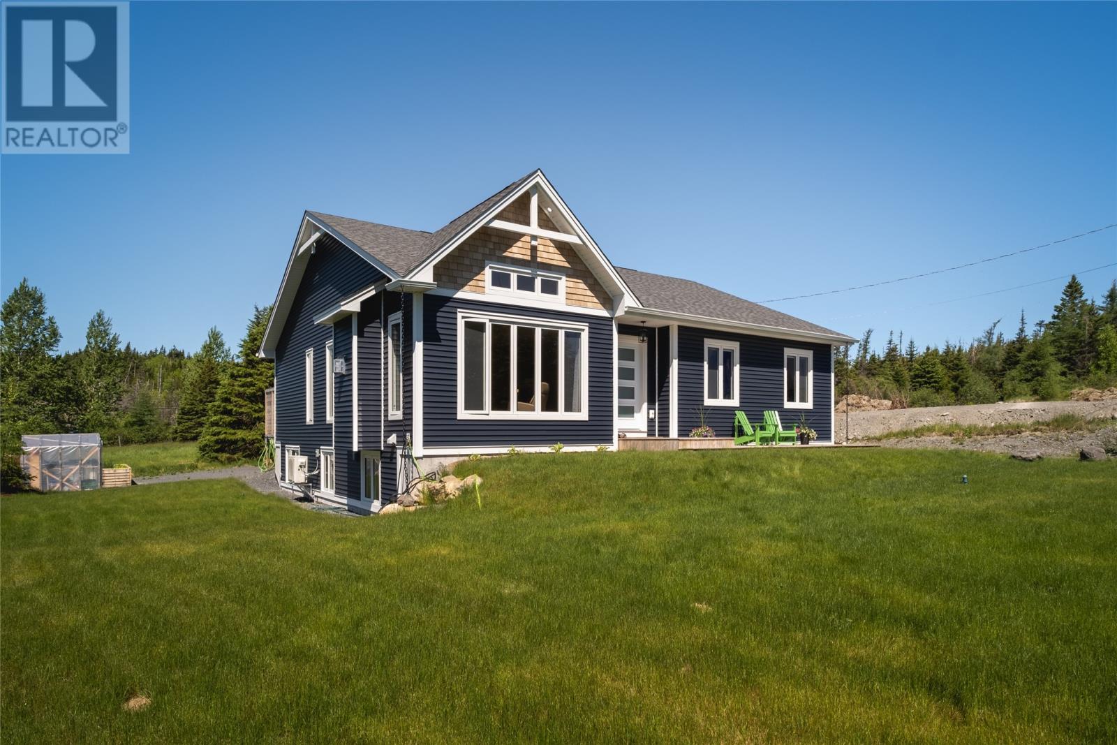 7 Bridle Path Property Photo 4