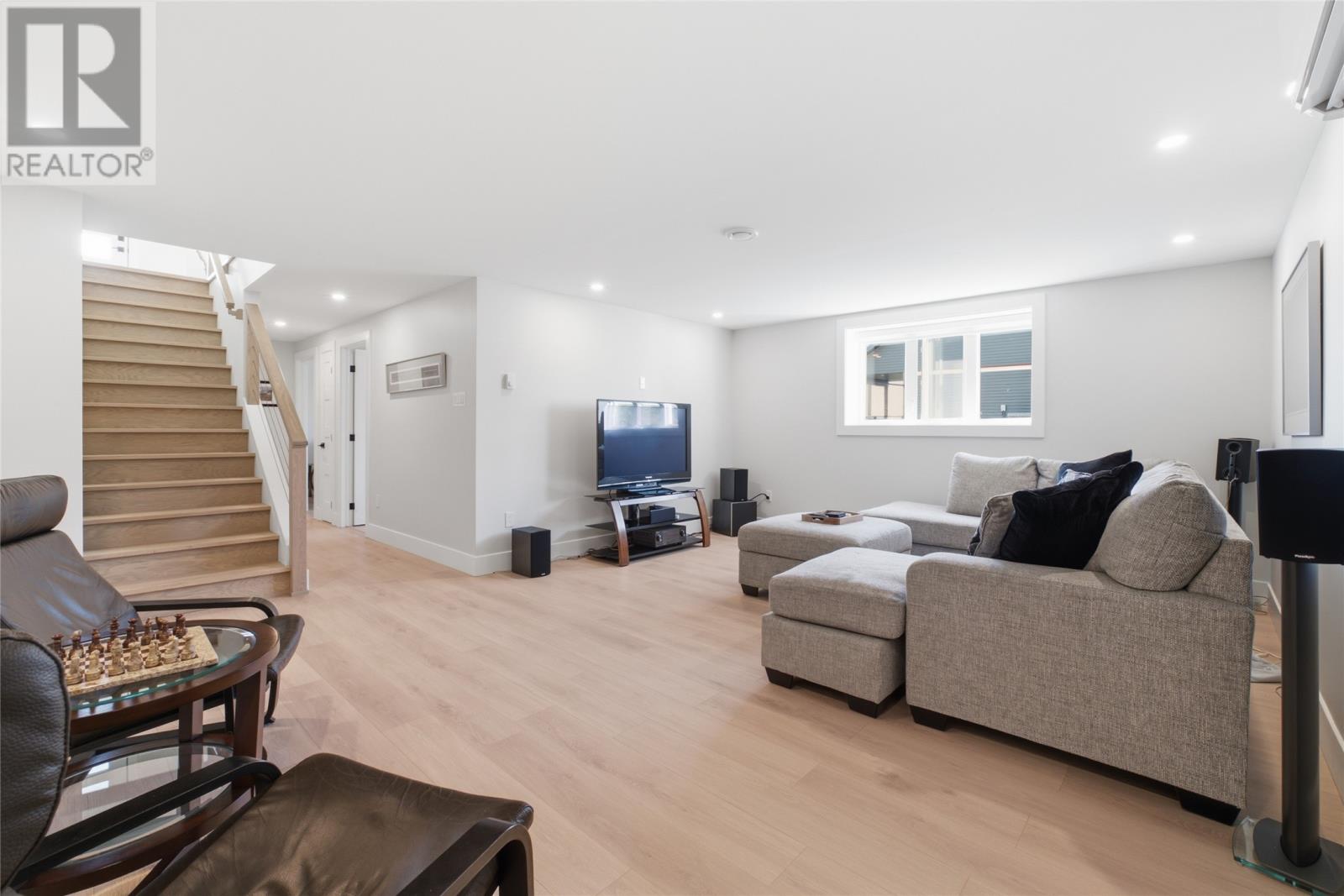7 Bridle Path Property Photo 30