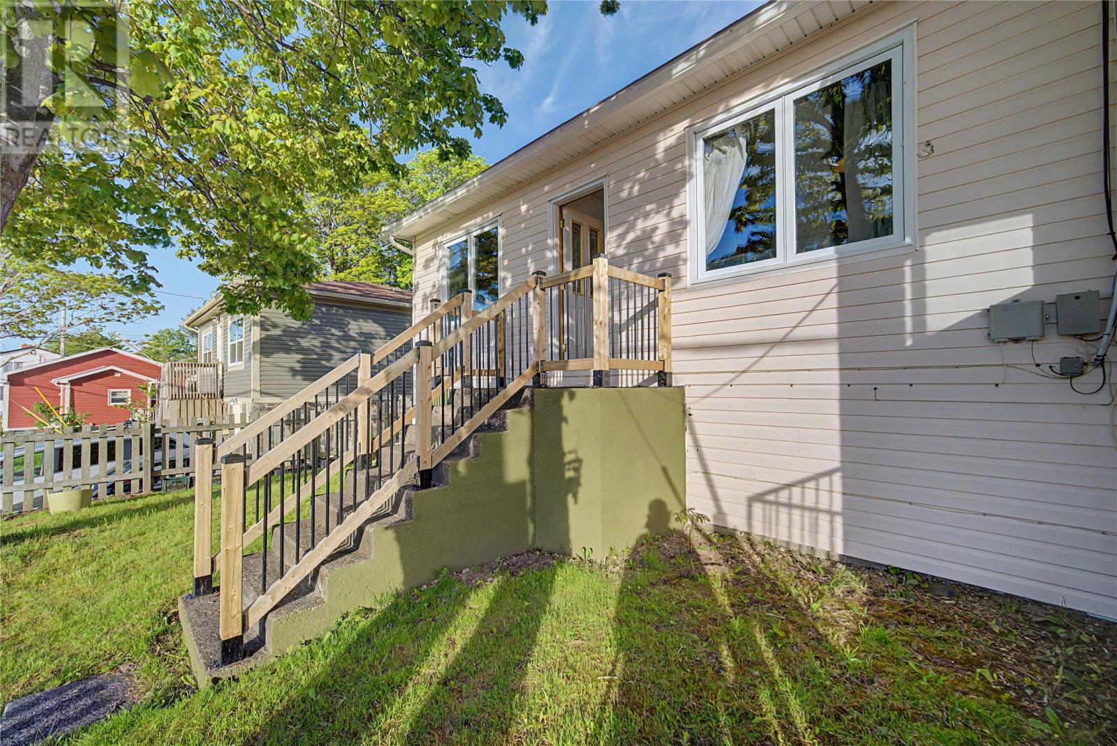 209 Empire Avenue Property Photo 5