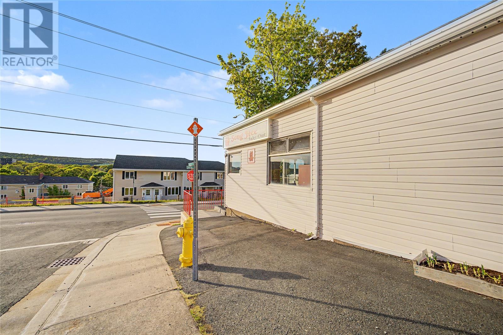 209 Empire Avenue Property Photo 6