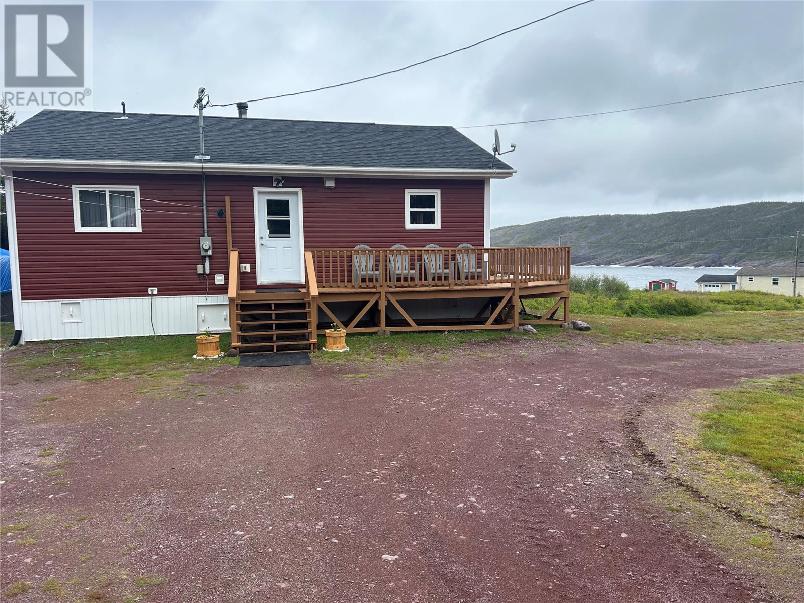 10 Long Shore Road Property Photo 7