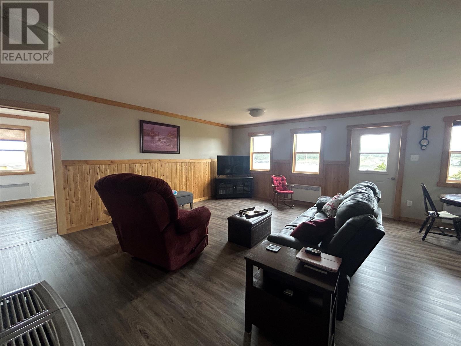 10 Long Shore Road Property Photo 16