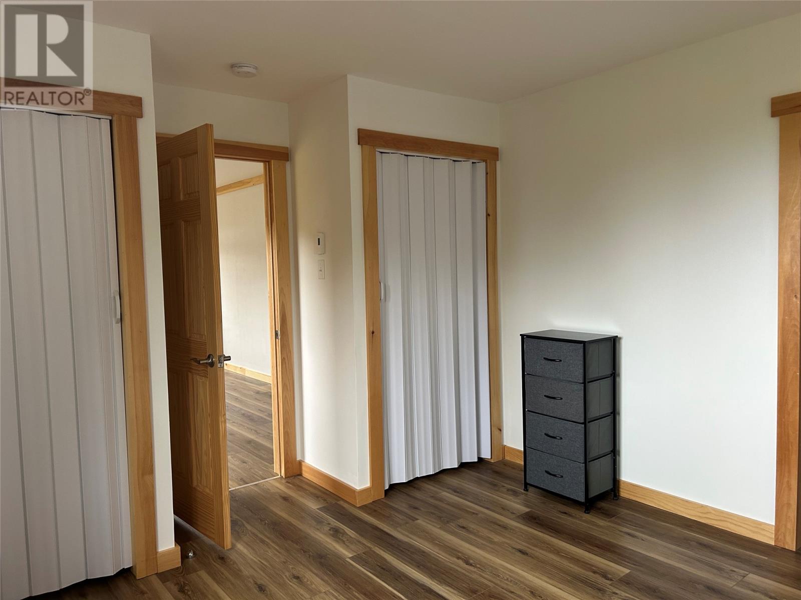 10 Long Shore Road Property Photo 26