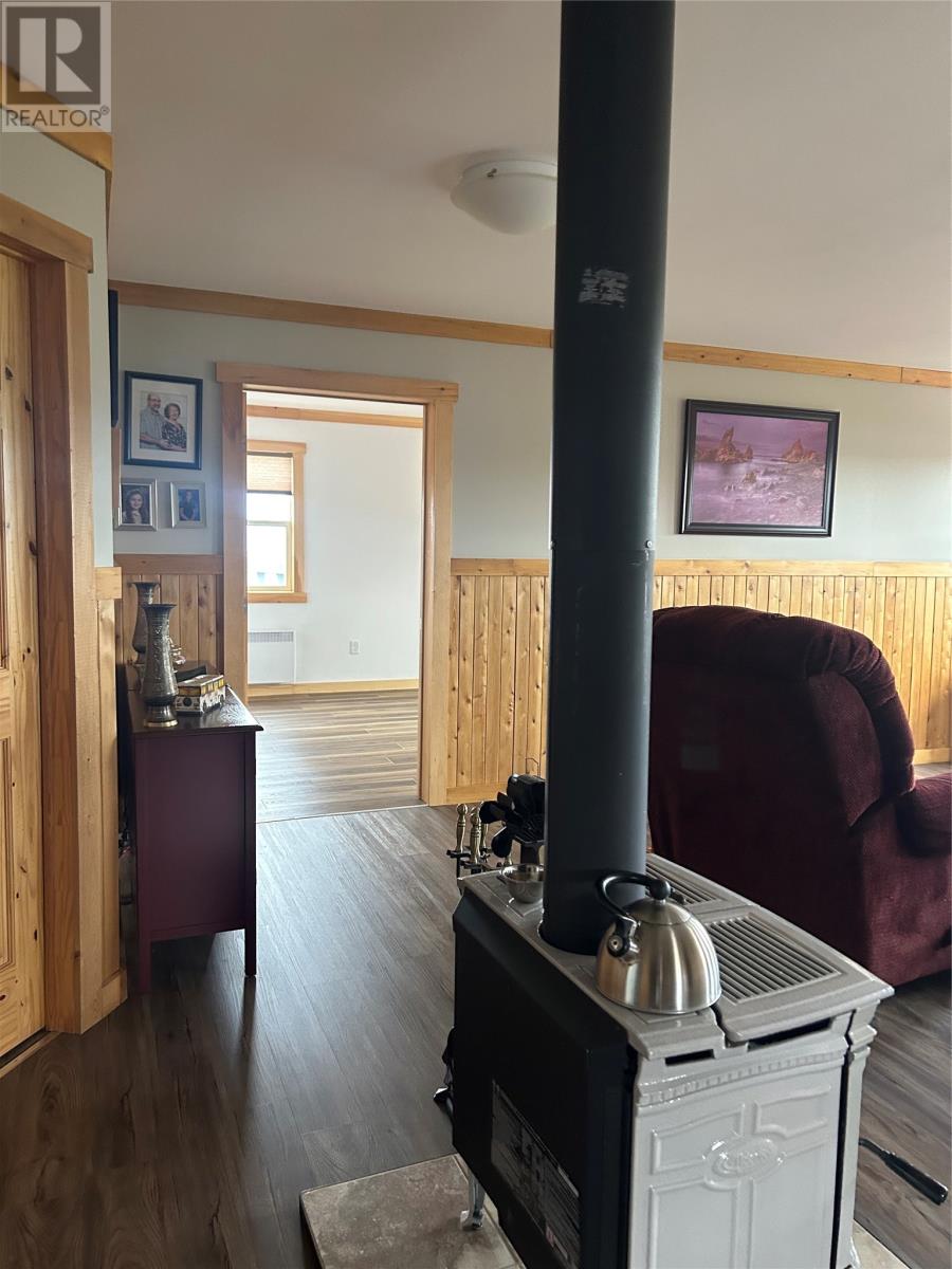 10 Long Shore Road Property Photo 30