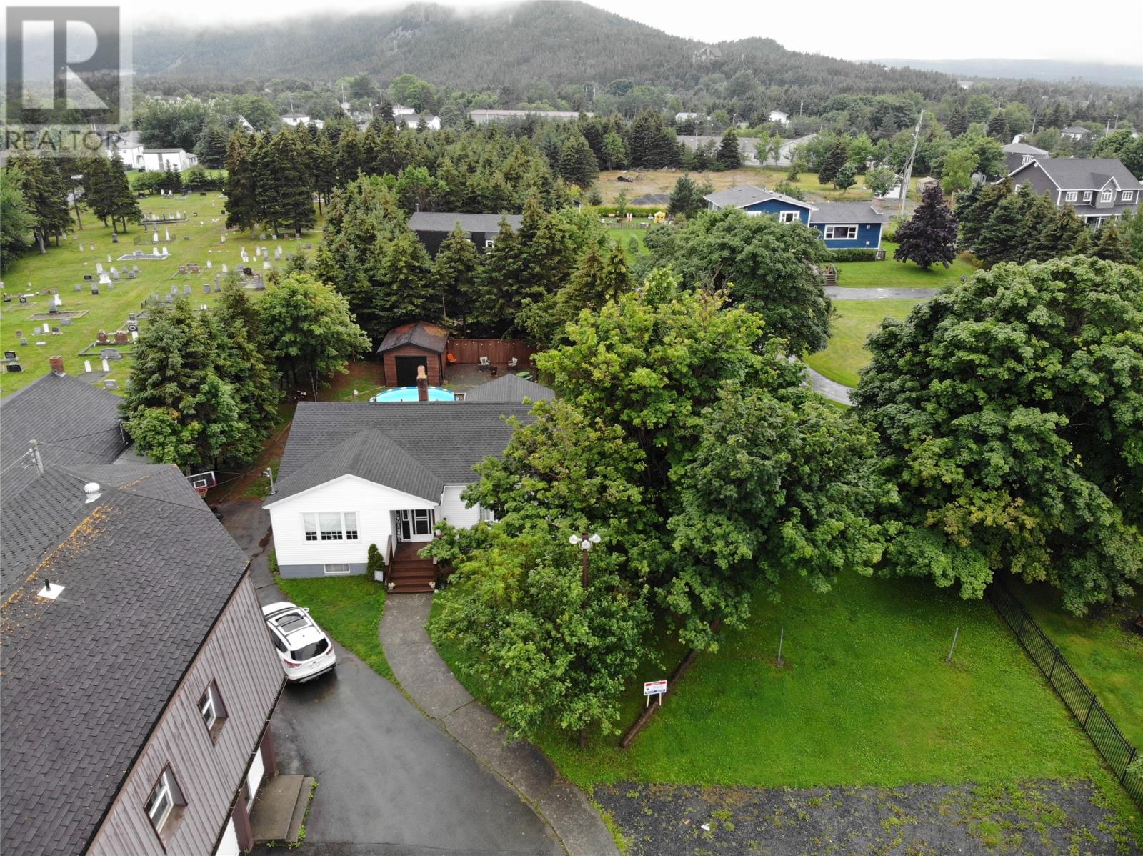 109 Conception Bay Highway Property Photo 3