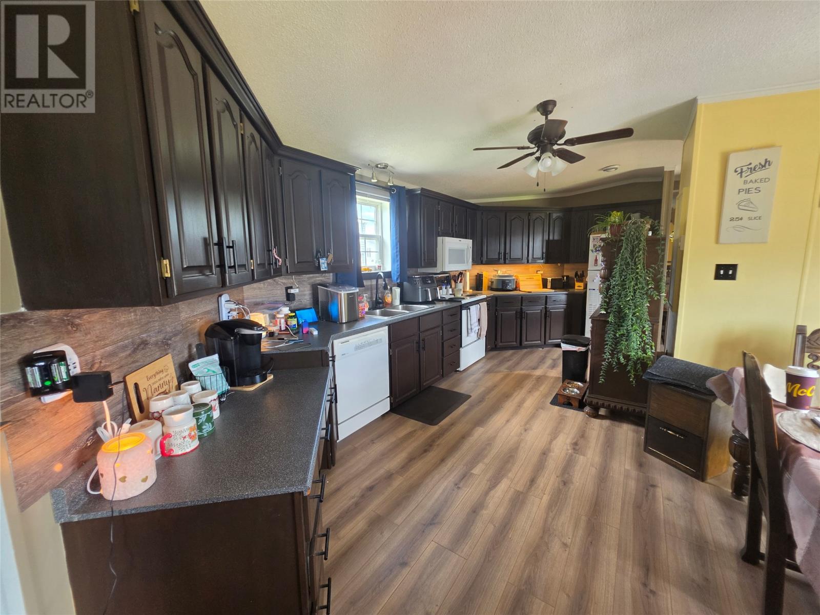 3012 Walsh River Road Property Photo 6