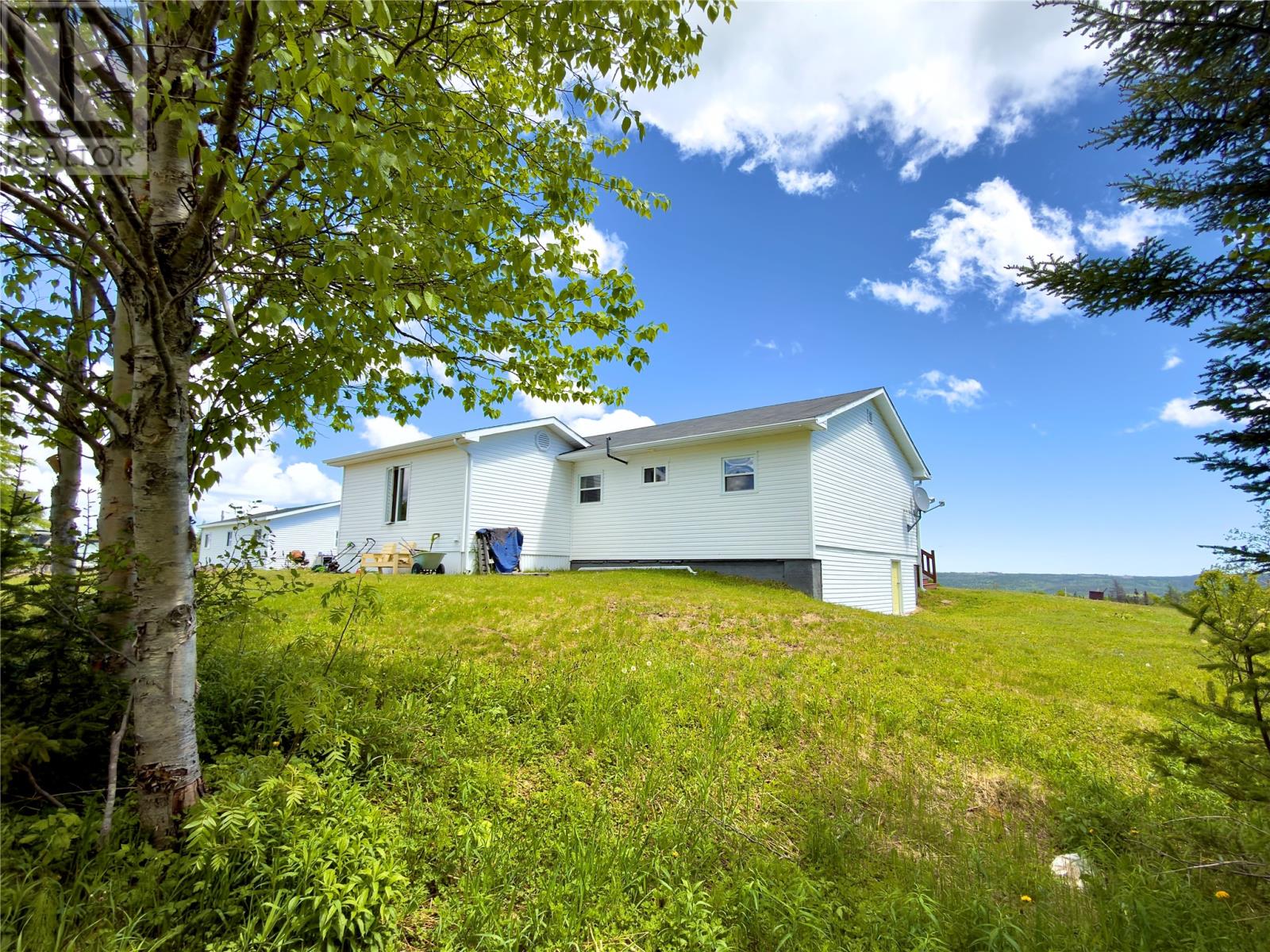 80 Farm Road Property Photo 3