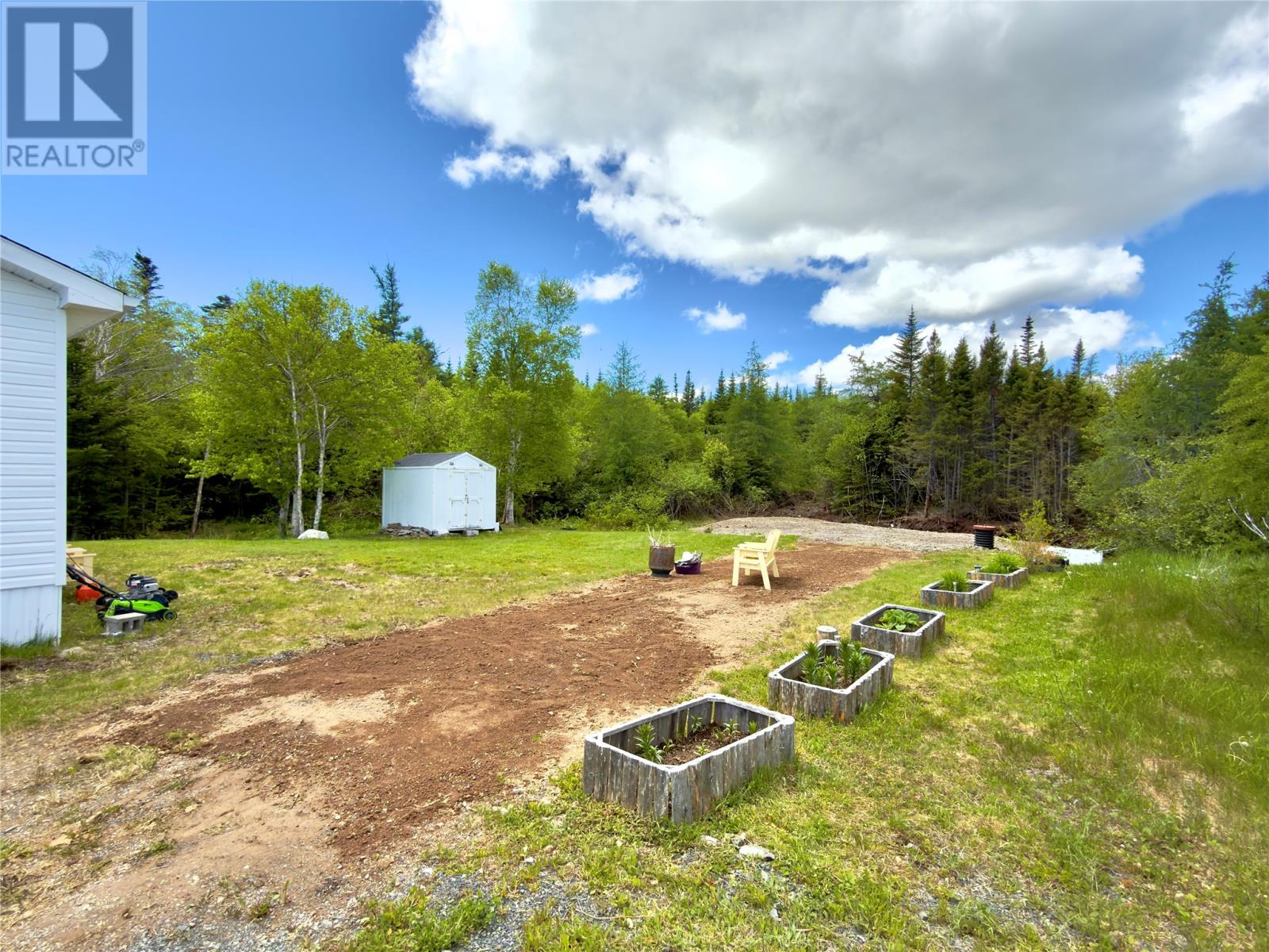 80 Farm Road Property Photo 22