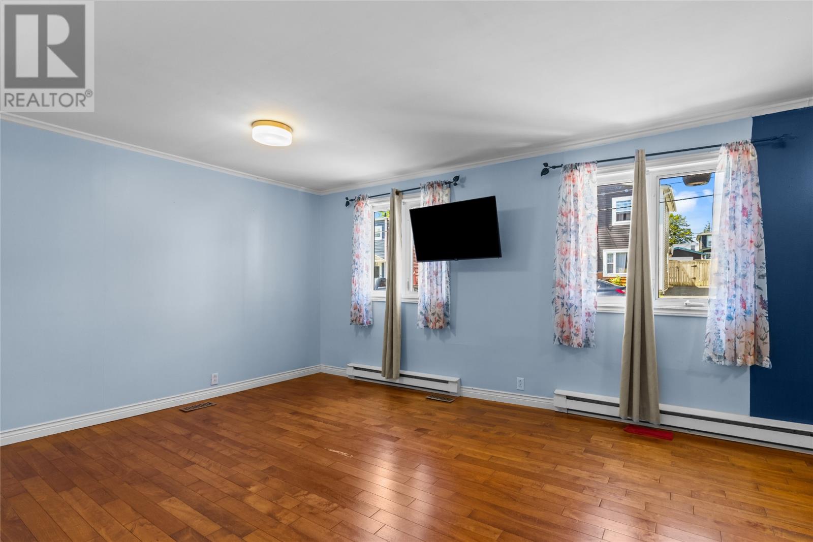 22 Mount Royal Avenue Property Photo 6