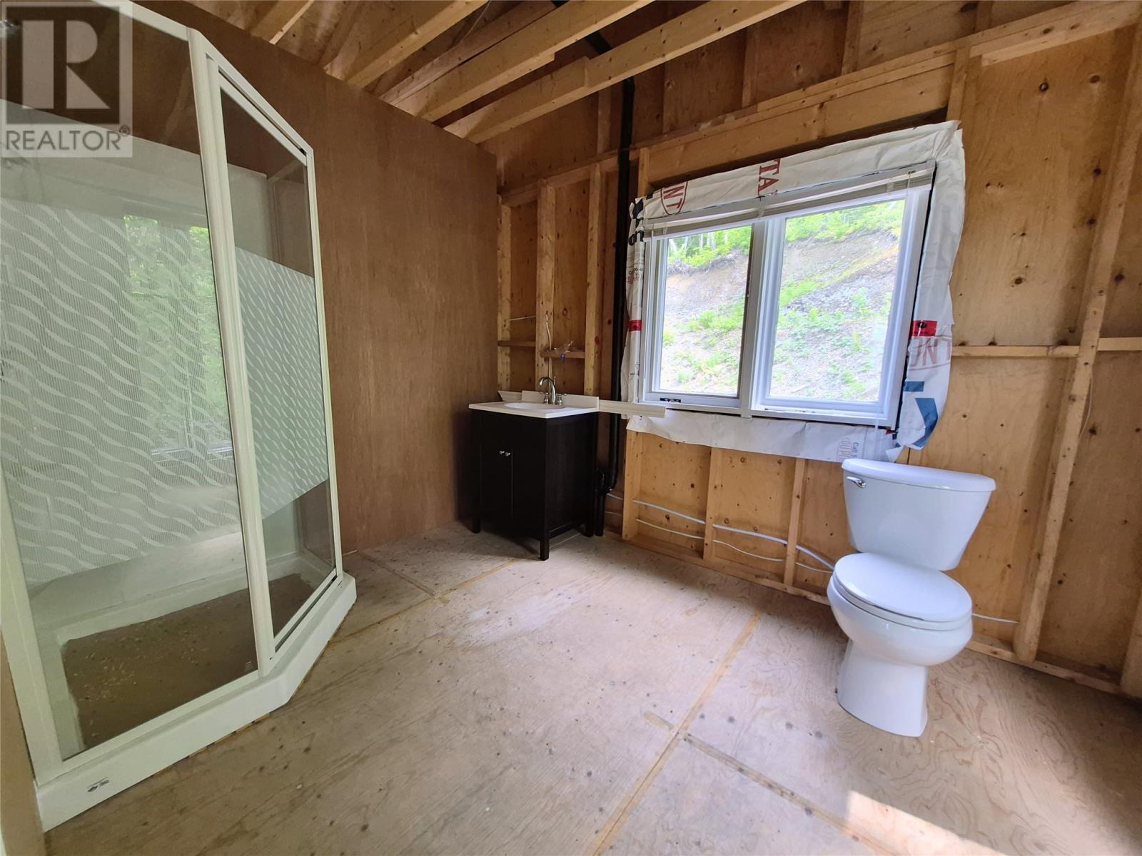 62 A Main Road Property Photo 10