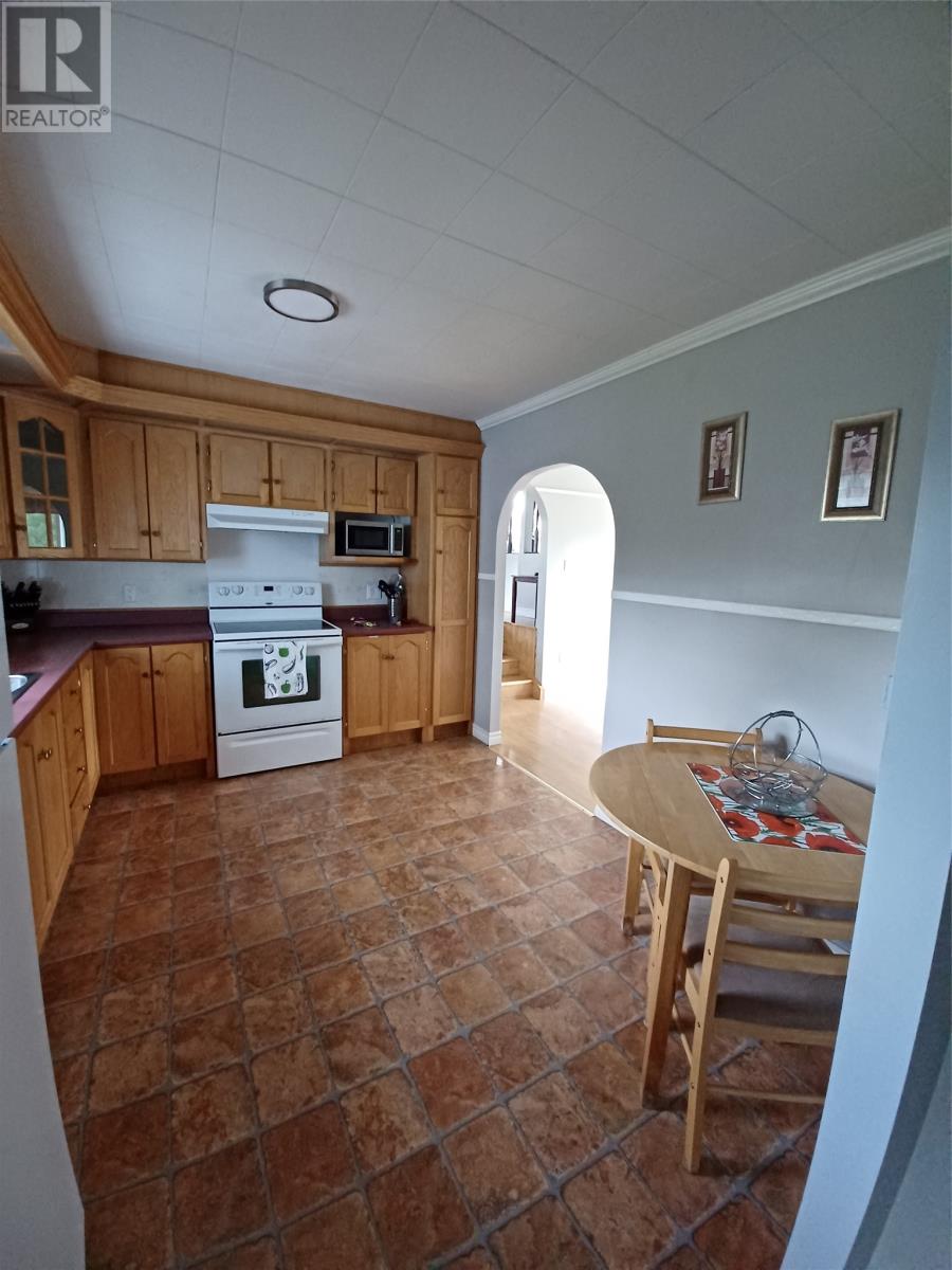 9 Juniper Crescent Property Photo 3
