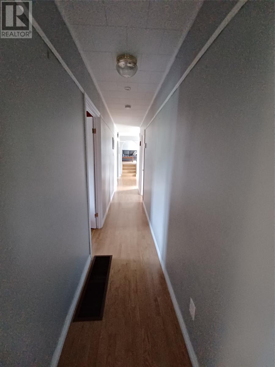 9 Juniper Crescent Property Photo 14
