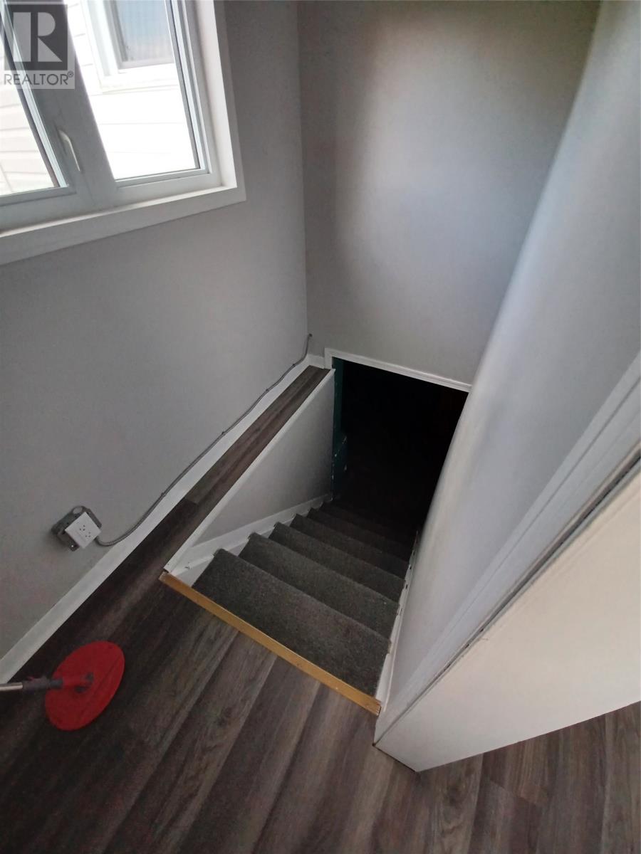 9 Juniper Crescent Property Photo 16