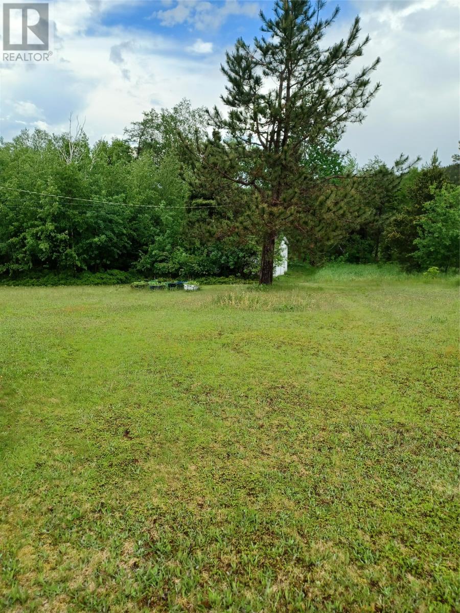 9 Juniper Crescent Property Photo 22