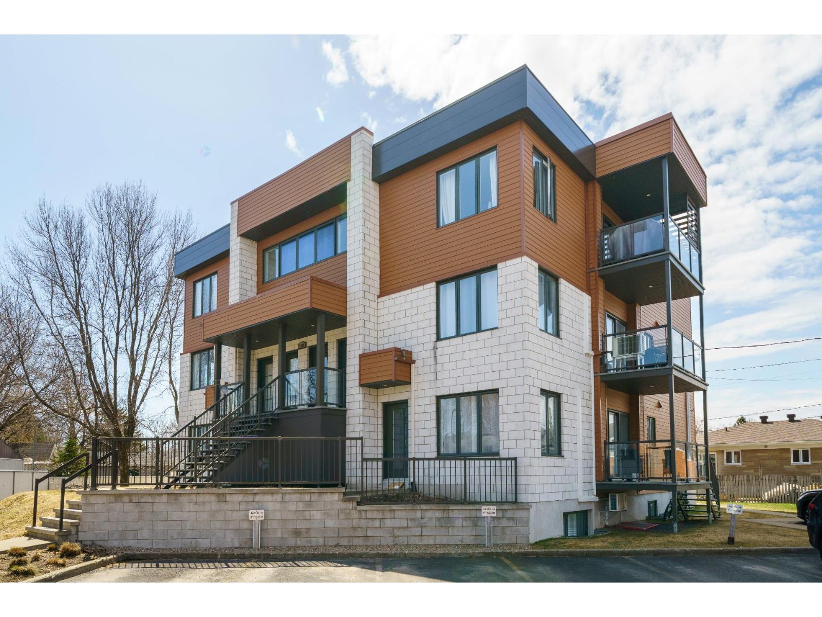 1435 Rue St-jacques, #b Property Photo 1