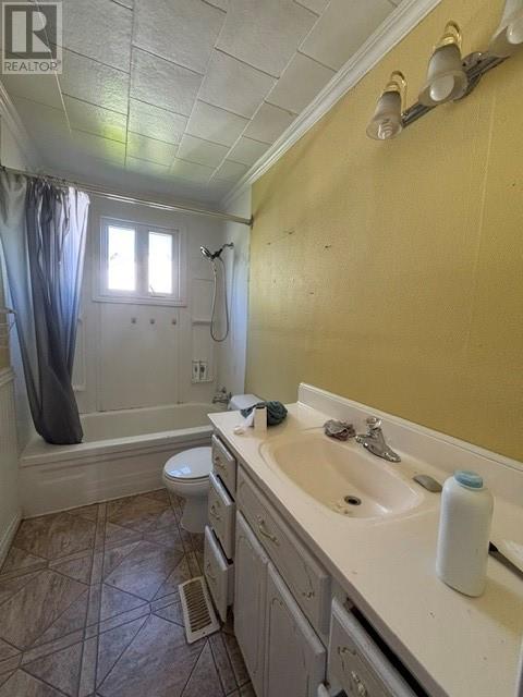 292 Main Street Property Photo 11