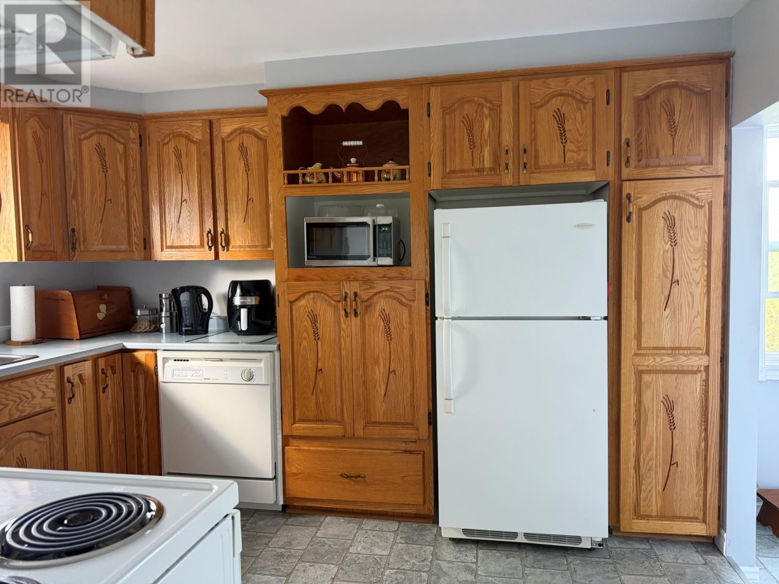 66 Main Street Property Photo 6