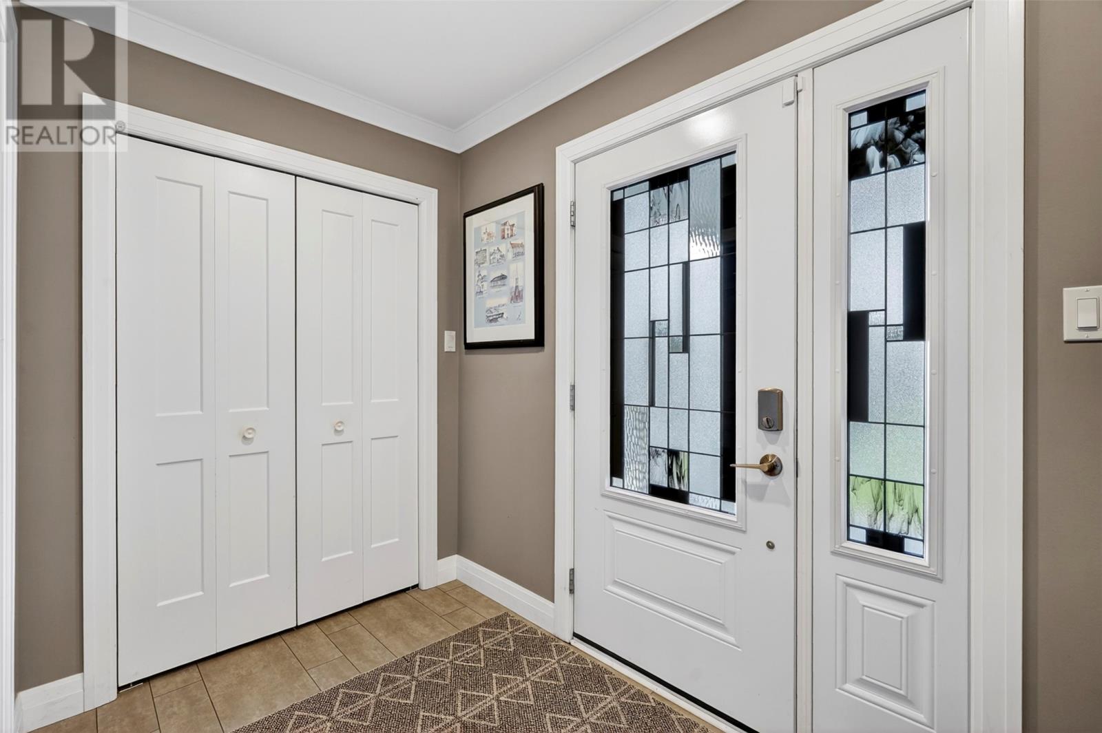 46 Remembrance Loop Property Photo 10