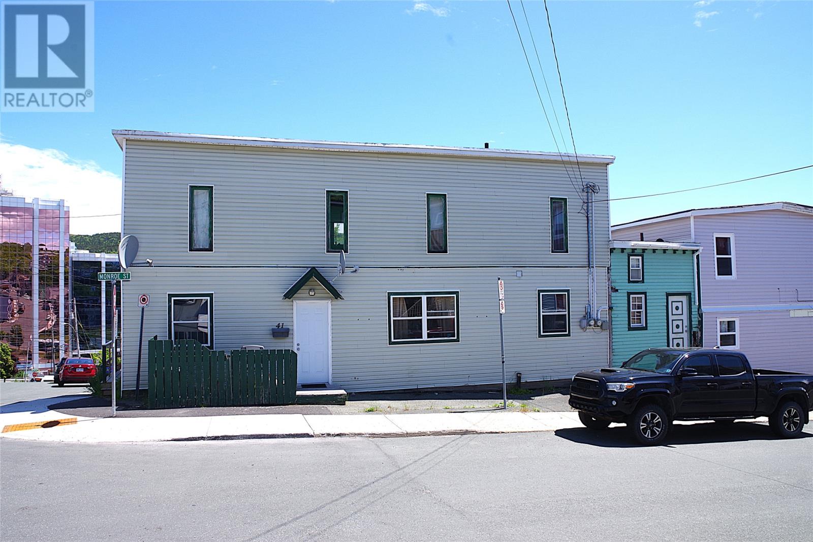 41 Monroe Street Property Photo 1