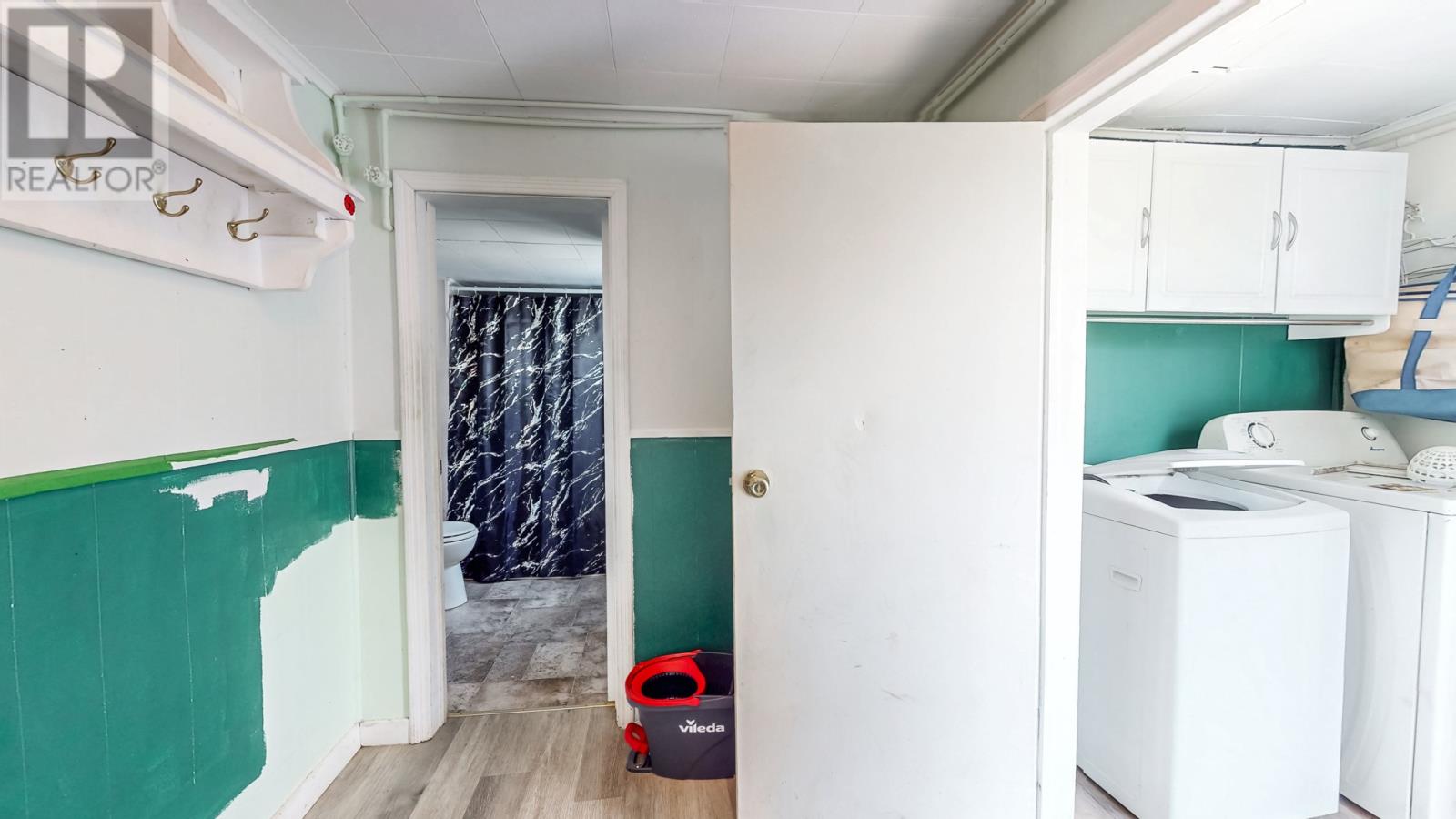 69 Harbour Road Property Photo 11