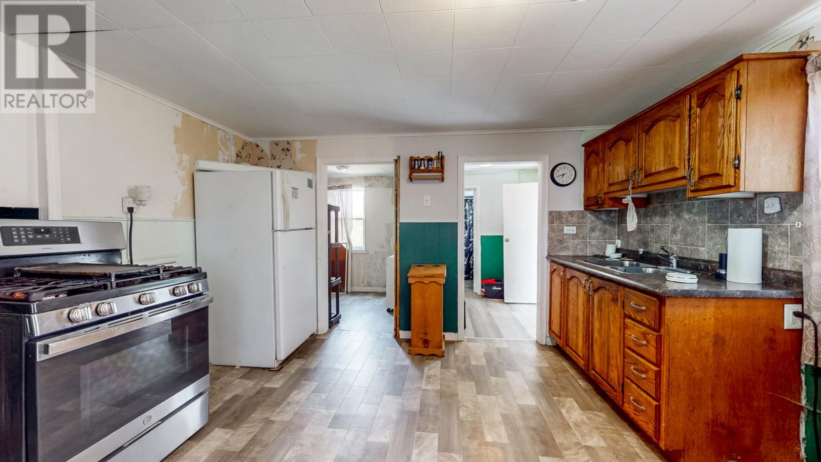 69 Harbour Road Property Photo 14