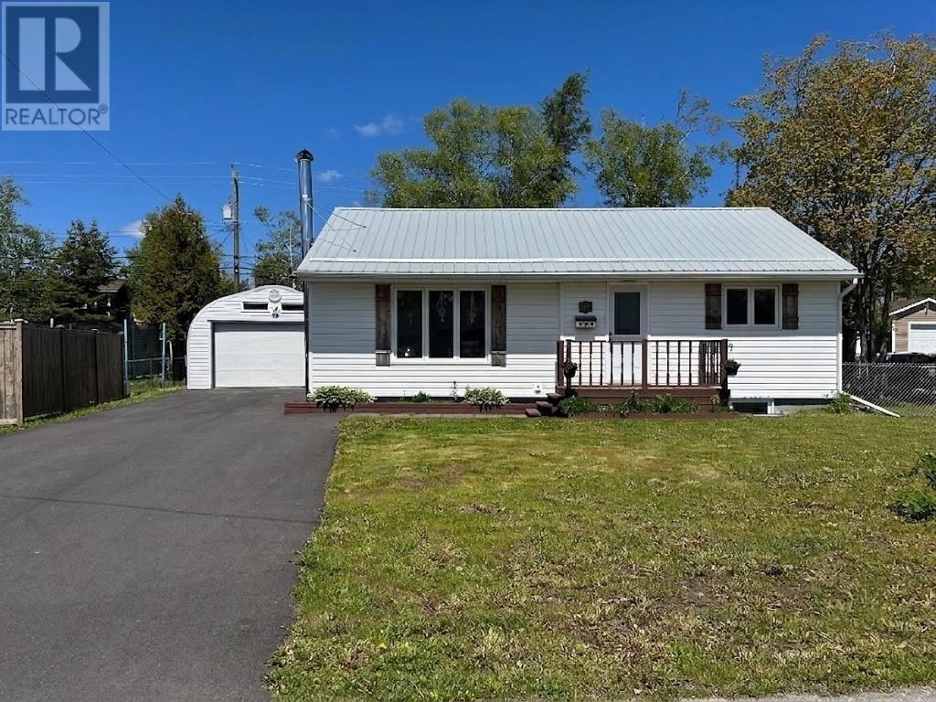 34 Nungesser Avenue Property Photo 1