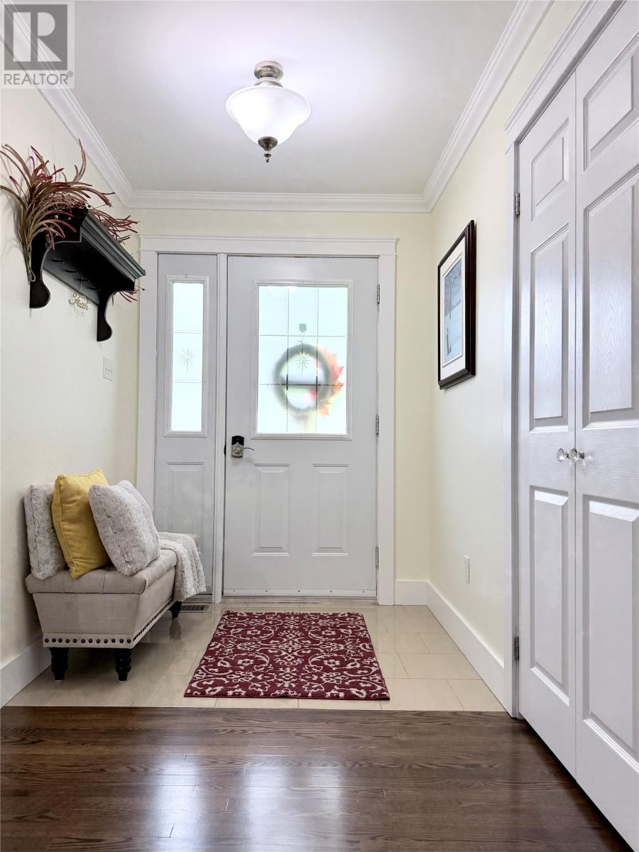 11 Tenth Avenue Property Photo 3