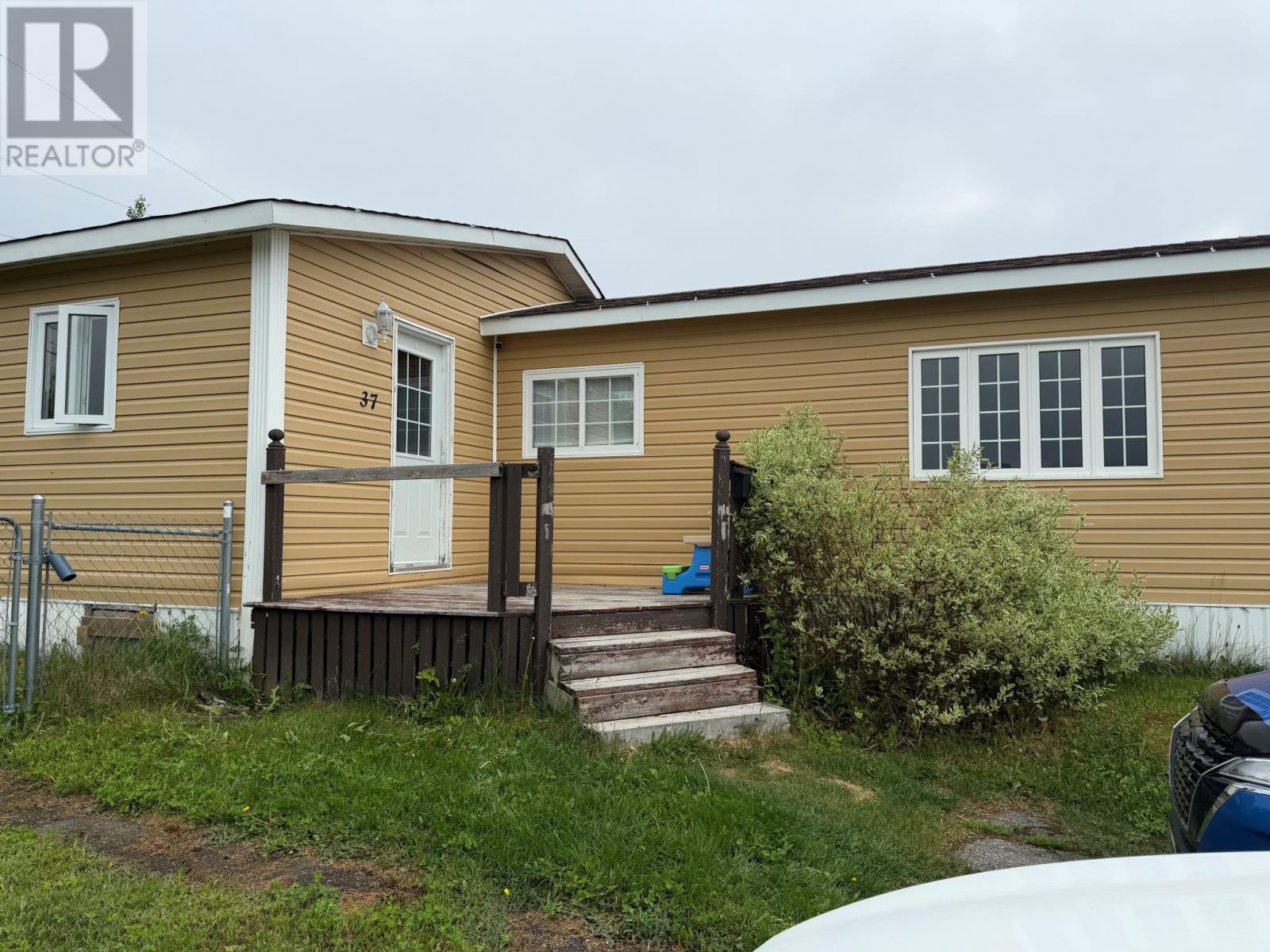37 Gray Avenue Property Photo 2