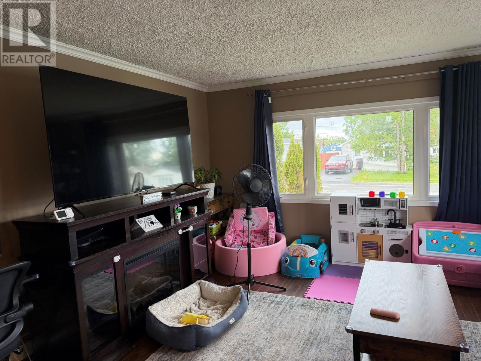 37 Gray Avenue Property Photo 14