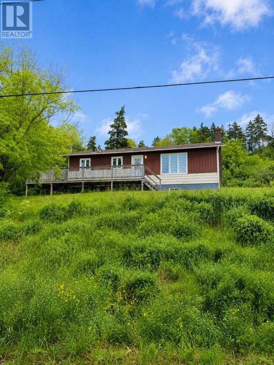 14 Middle Arm Road Property Photo 4