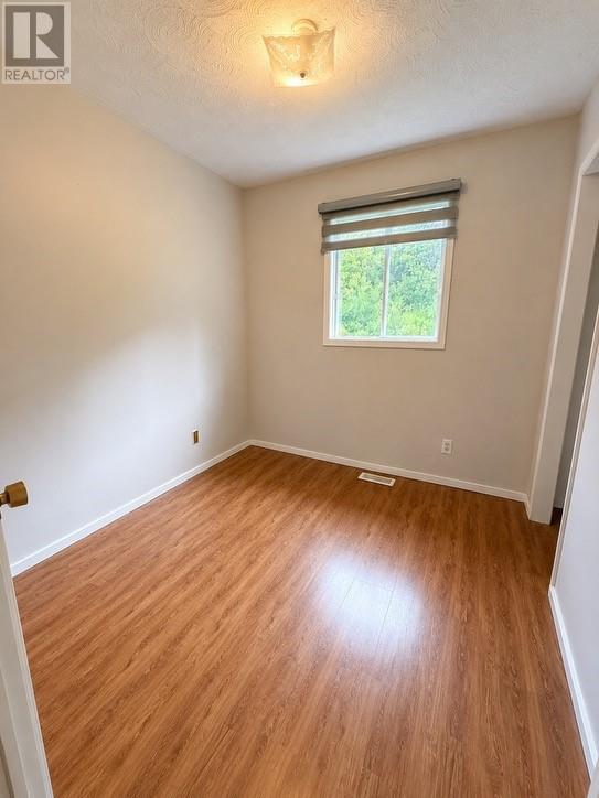 14 Middle Arm Road Property Photo 15