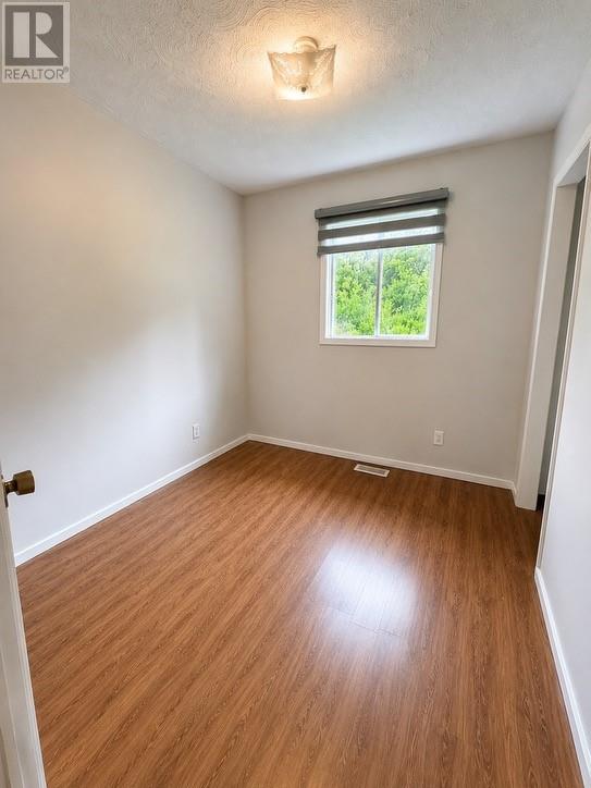 14 Middle Arm Road Property Photo 16