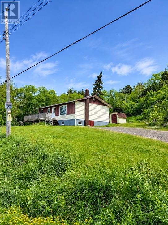 14 Middle Arm Road Property Photo 18