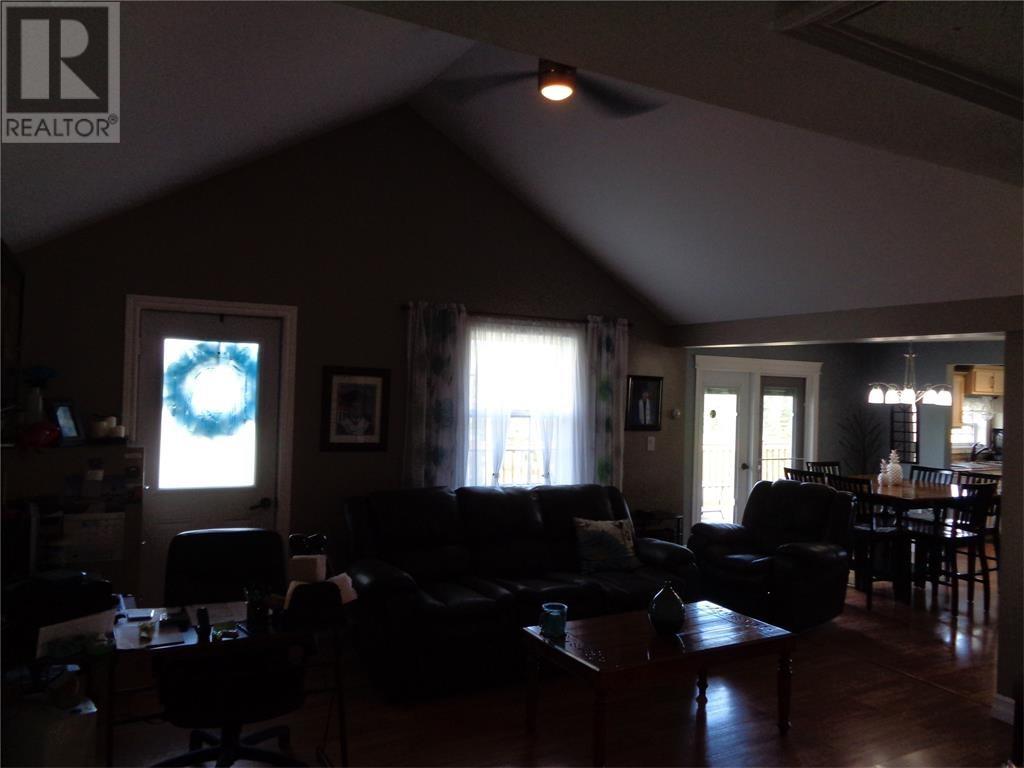 40 Main Road Property Photo 23