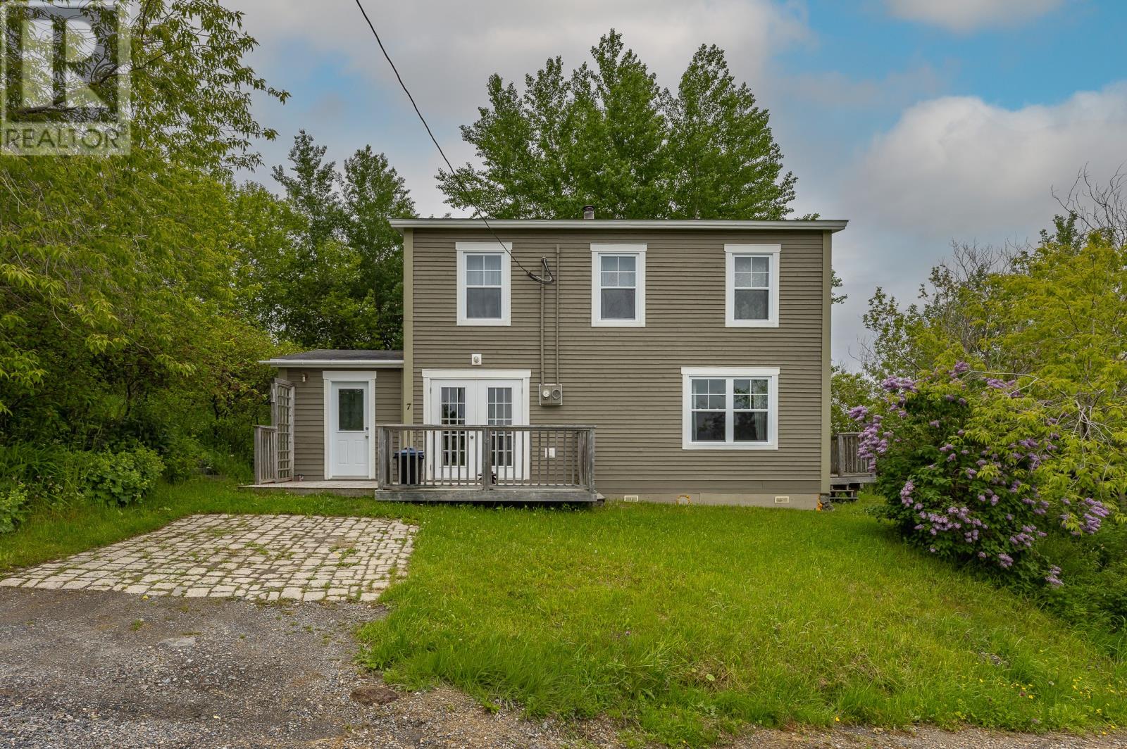 7 Pioneer Street Property Photo 1