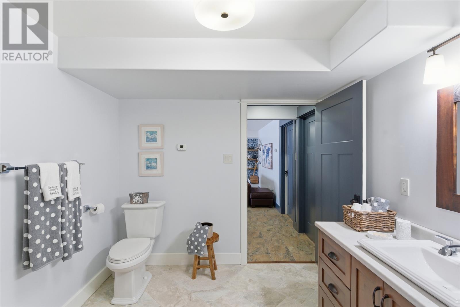 28 Church Road Property Photo 36
