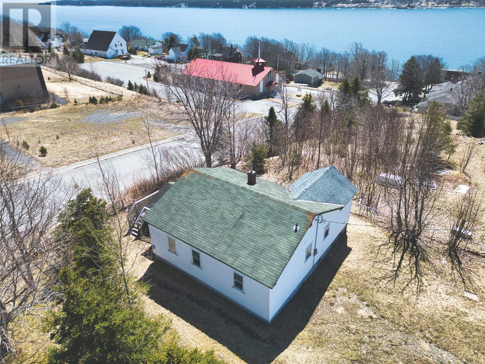 13 Church Street Property Photo 4