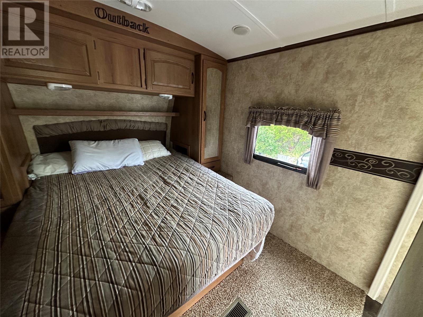 71 Flatrock Road Property Photo 18