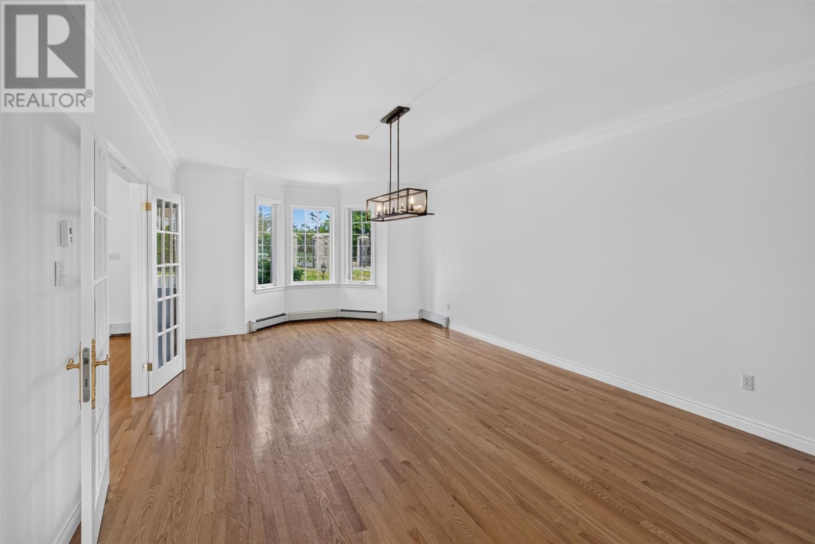 34 Olivers Pond Place Property Photo 13