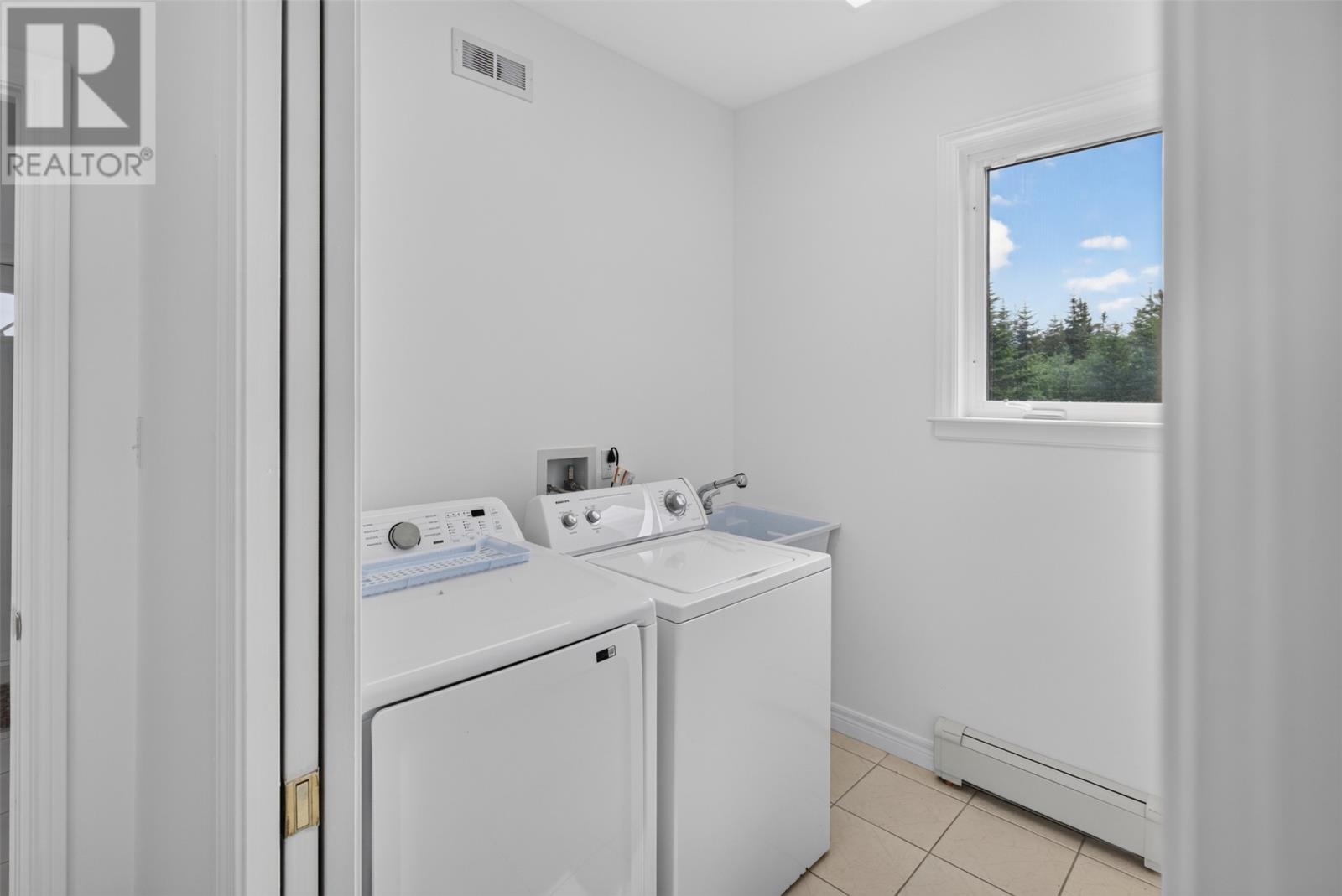 34 Olivers Pond Place Property Photo 23