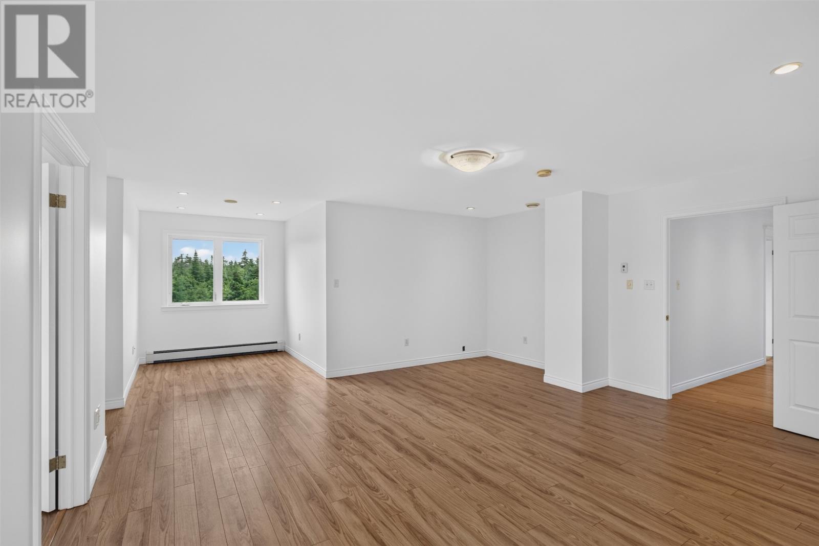 34 Olivers Pond Place Property Photo 29