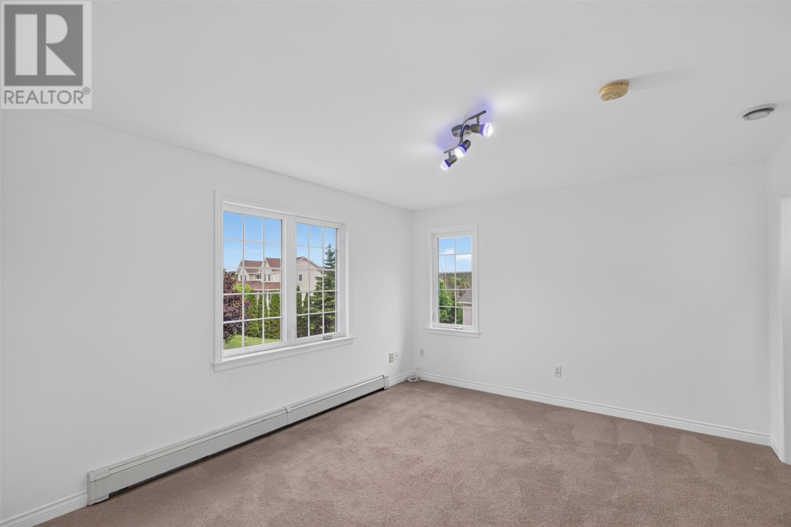 34 Olivers Pond Place Property Photo 33