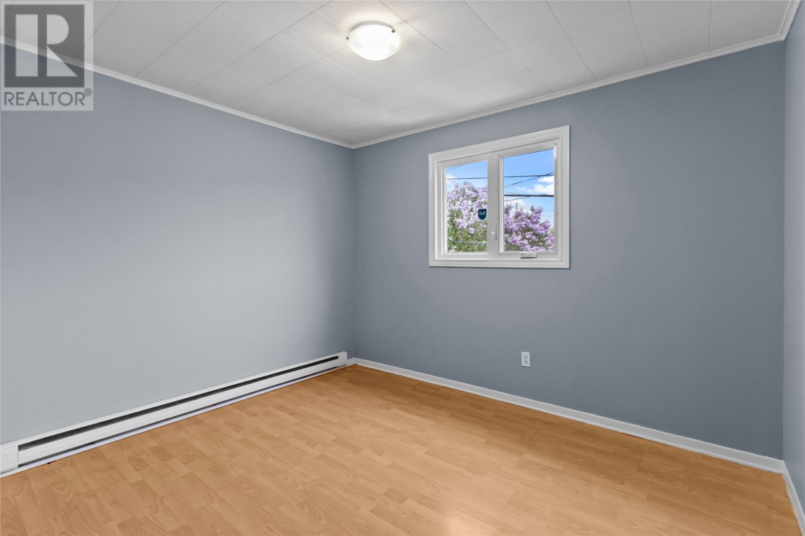 6 Riverview Avenue Property Photo 12