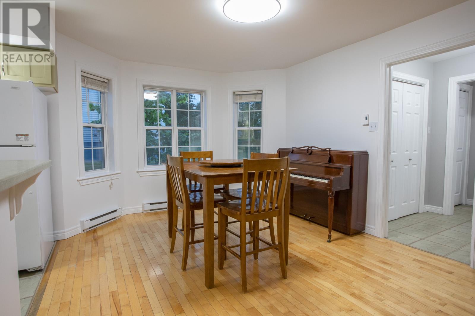 91 Water Street E Property Photo 12