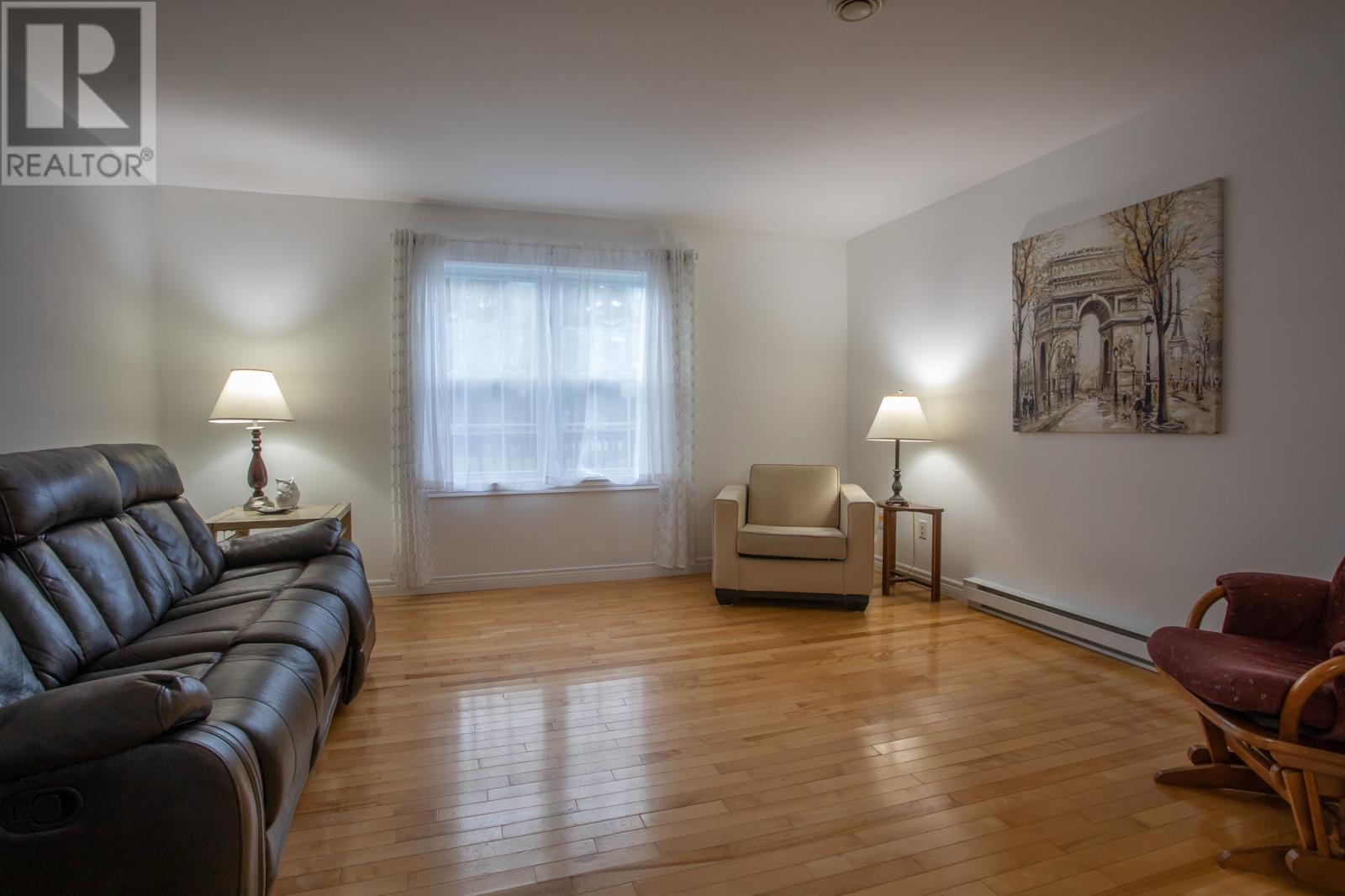 91 Water Street E Property Photo 16
