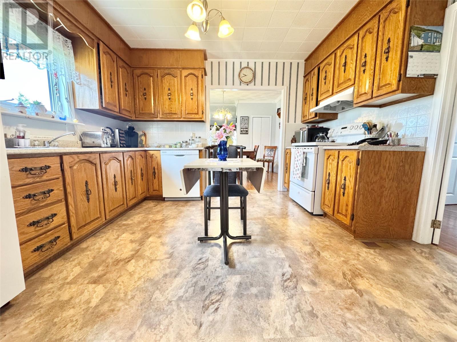 13 Long Road Property Photo 7