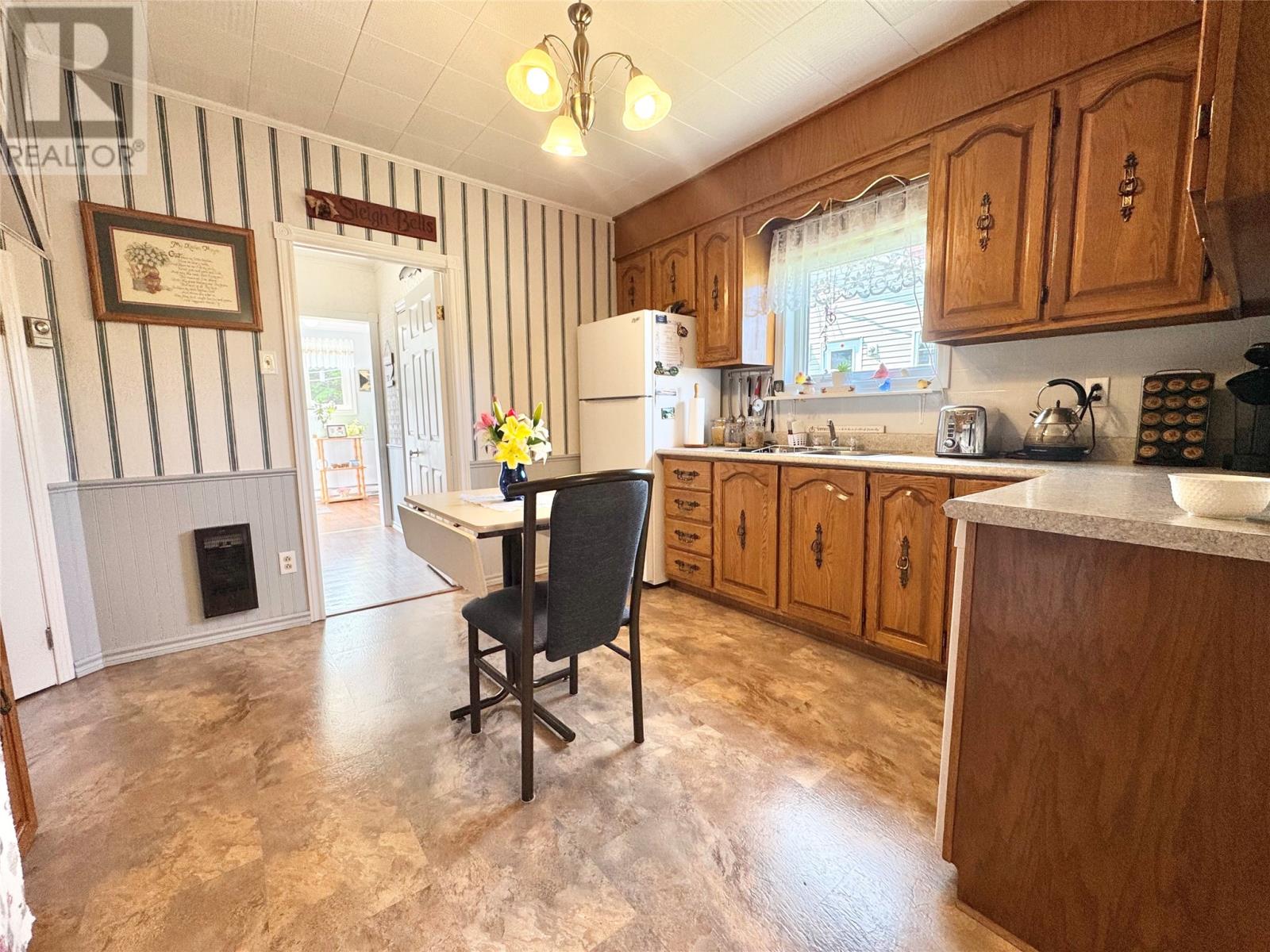 13 Long Road Property Photo 9