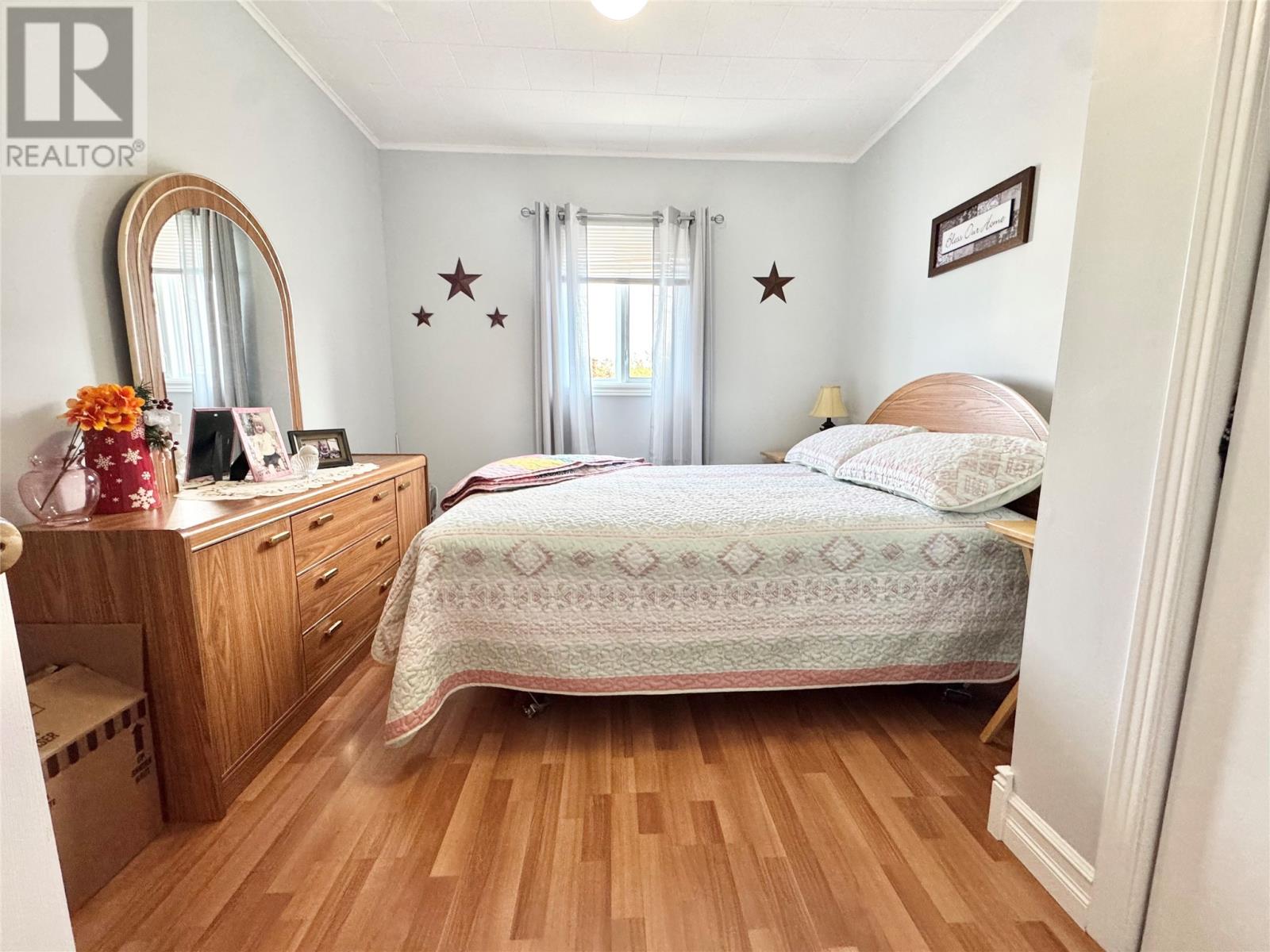 13 Long Road Property Photo 28