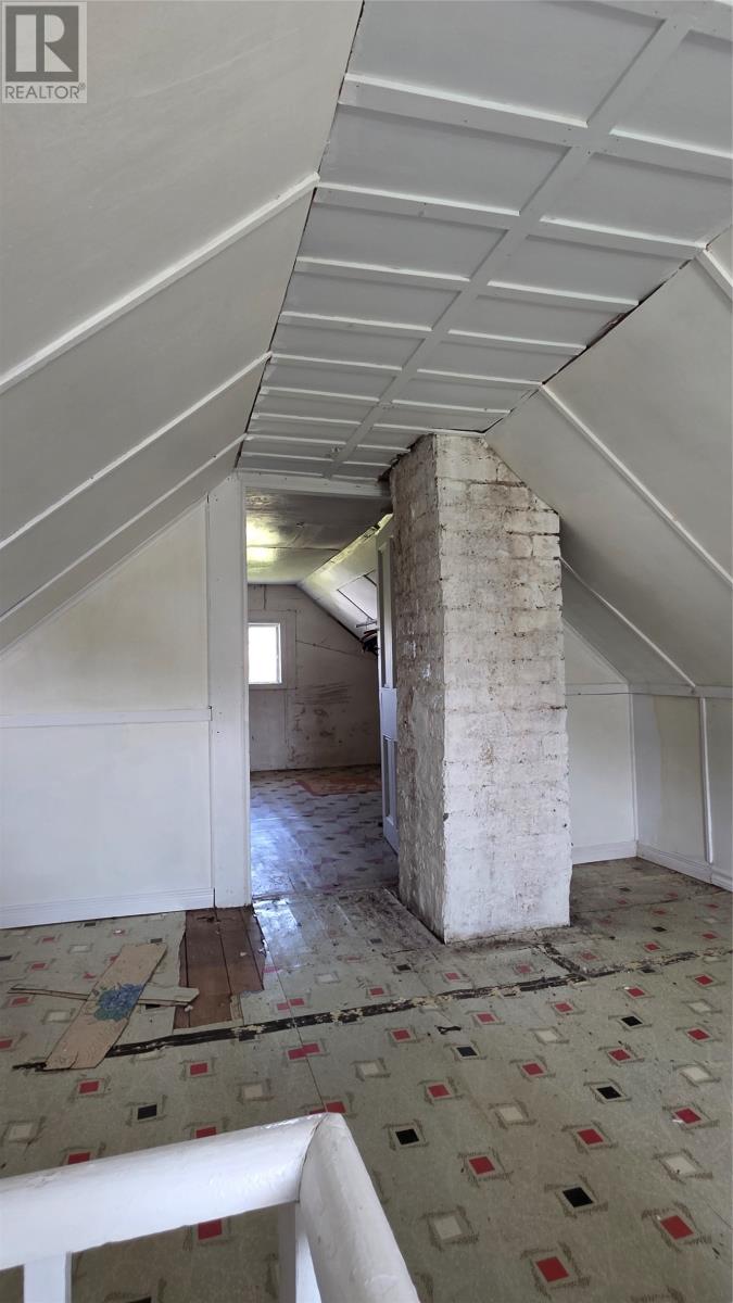 18 Salt Harbour Road Property Photo 38